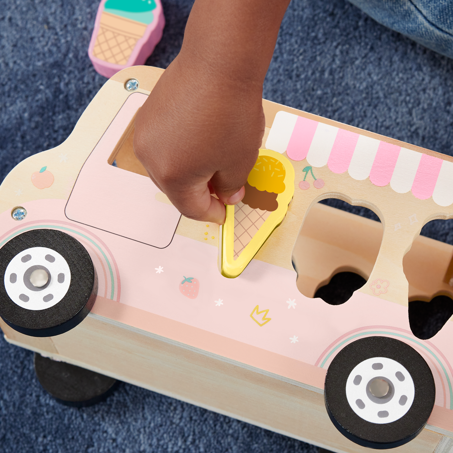 Fisher-Price Camion de Glaces Trieur de Formes en Bois, 8 ¨¦l¨¦ments